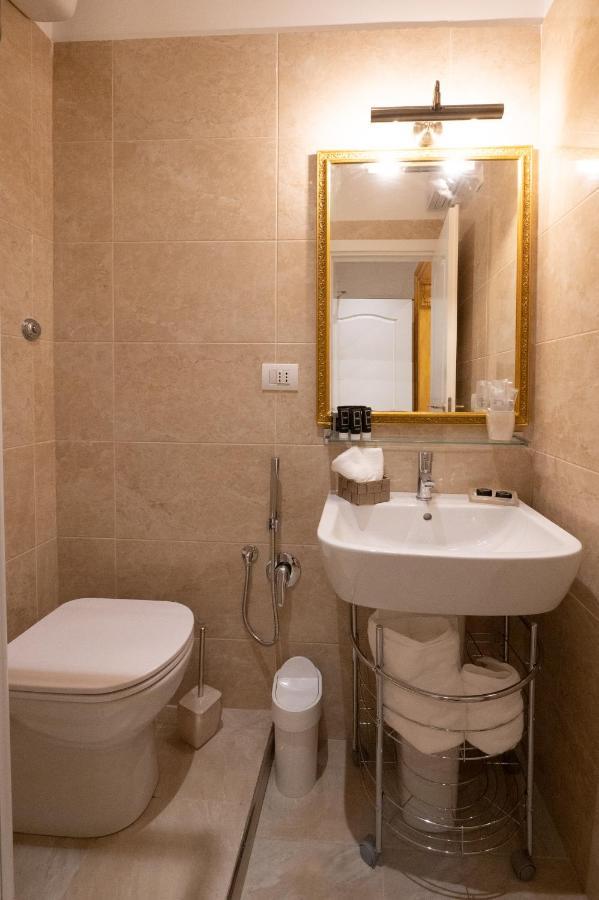 Venus Inn Rome Guest House Екстериор снимка